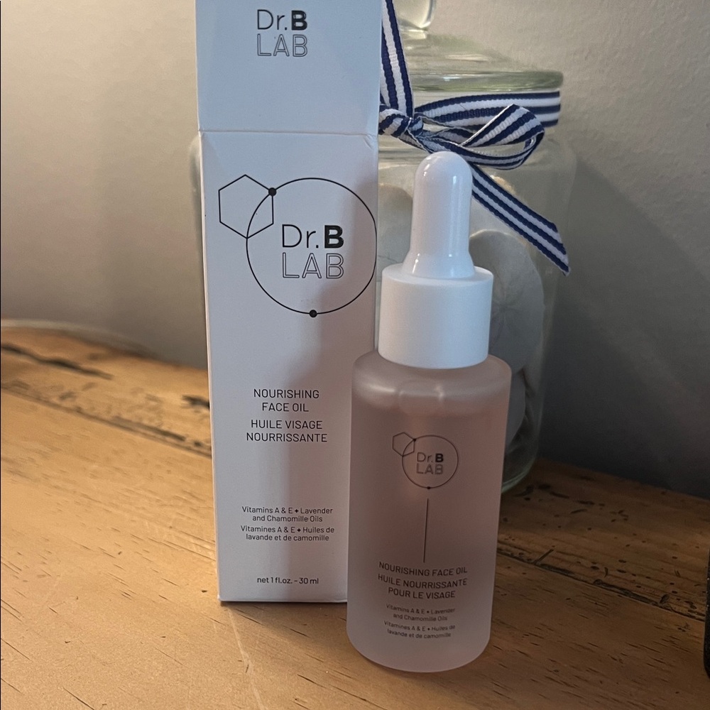 New in Box Dr. B Lab Nourishing Face Oil